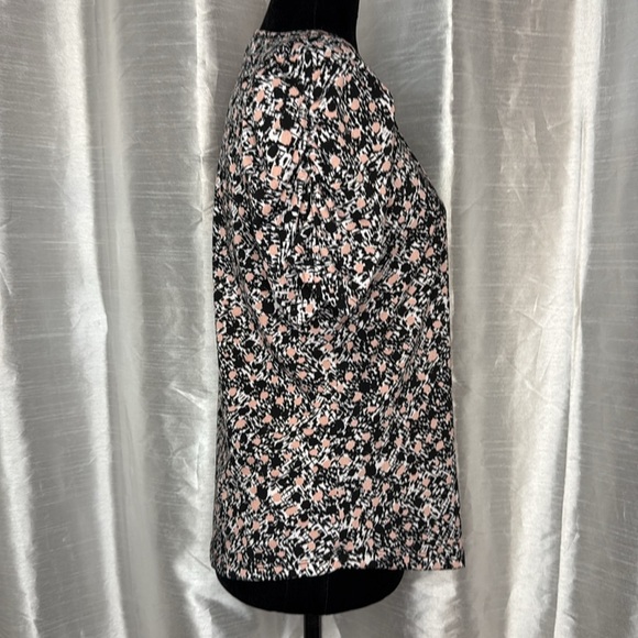 Adrienne Vittadini Women’s Small Keyhole Neckline Ruched Short Sleeve Blouse - Picture 2 of 8